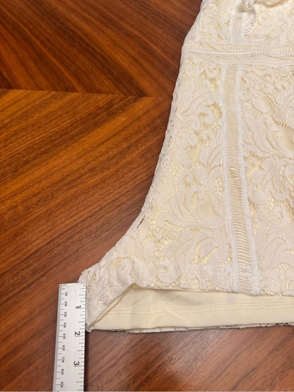 NWT Lulus White Lace Romper Bridal Shower Bachelorette Vacation Size L - Picture 14 of 16